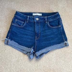 Zara Trafaluc denim wear Jean shorts